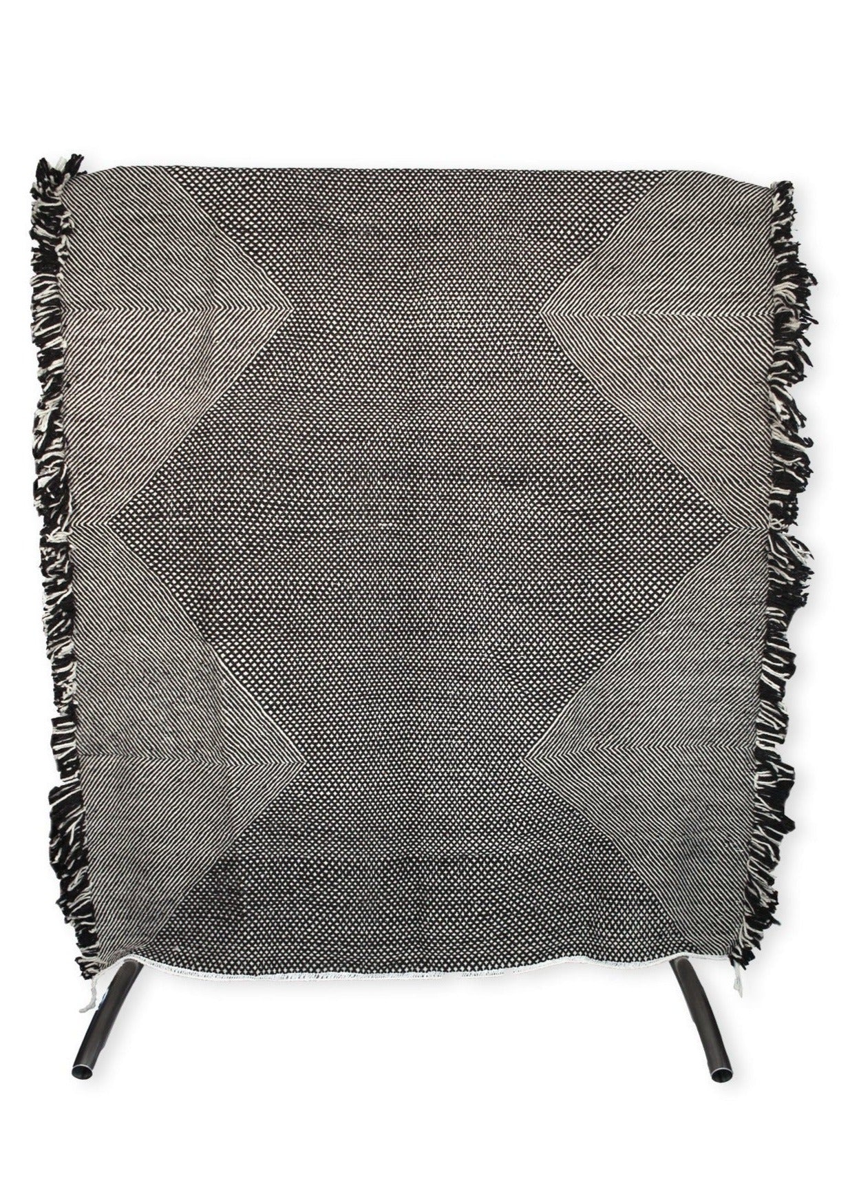 Zanafi - Modern Myth Decor